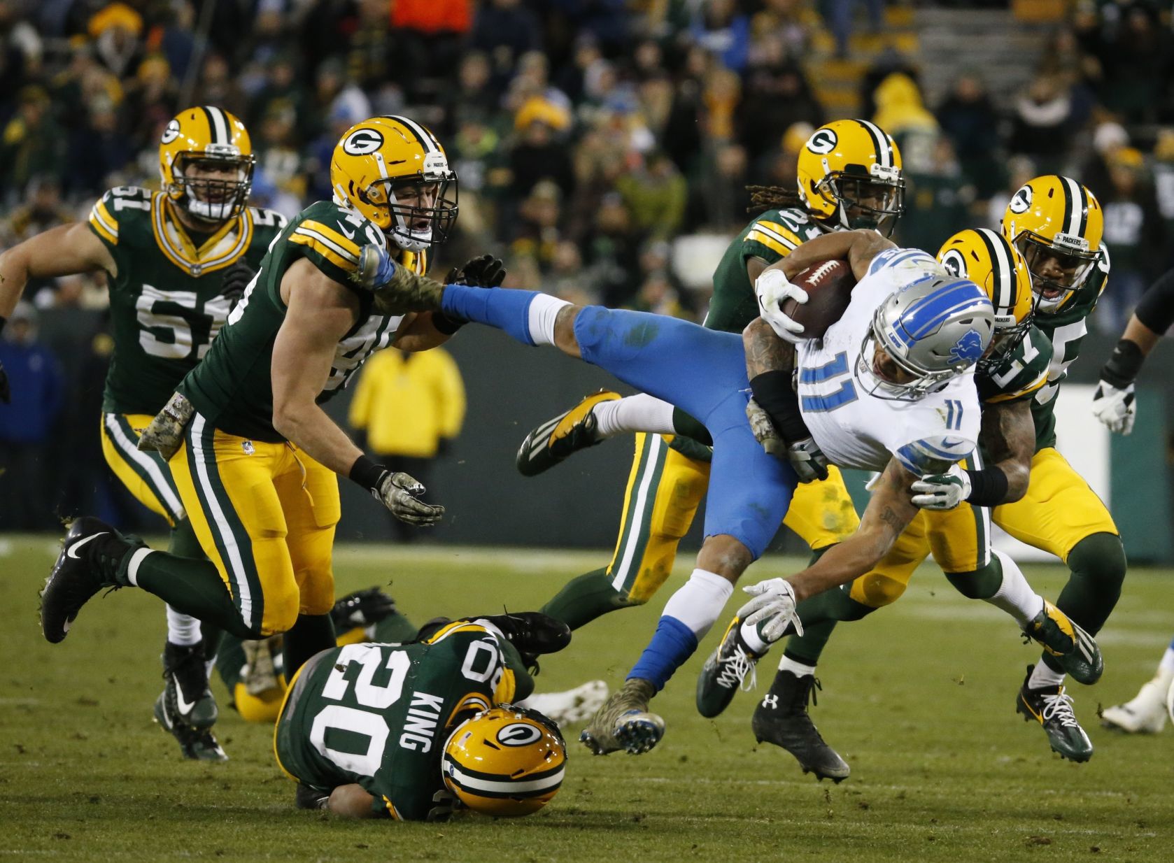 WEEK 17 − VS. DETROIT LIONS